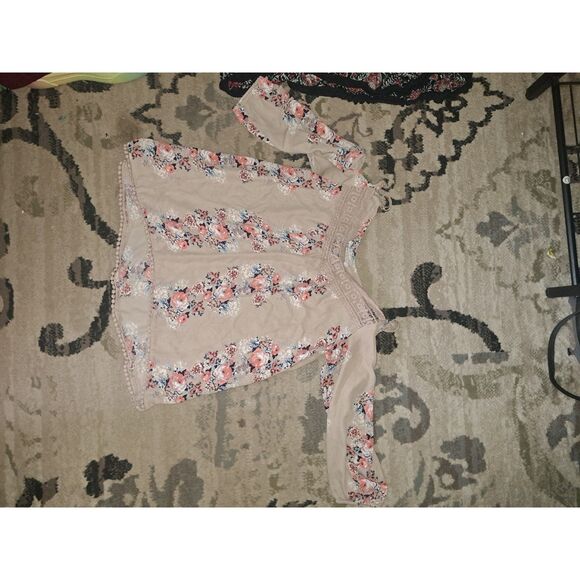 Lot # 111 Bundle of 9 tops-Blouses Small to Medium - Picture 4 of 11